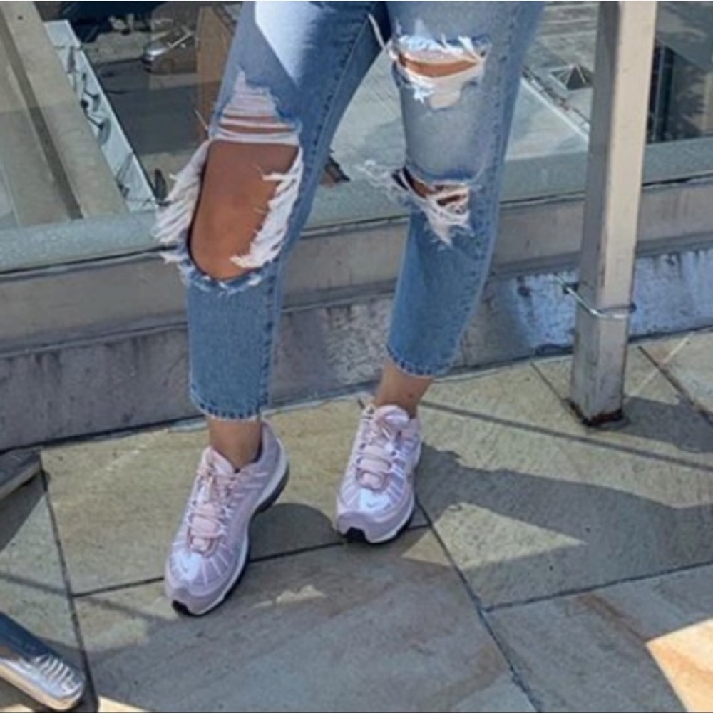 Pink Nike Air Max 98